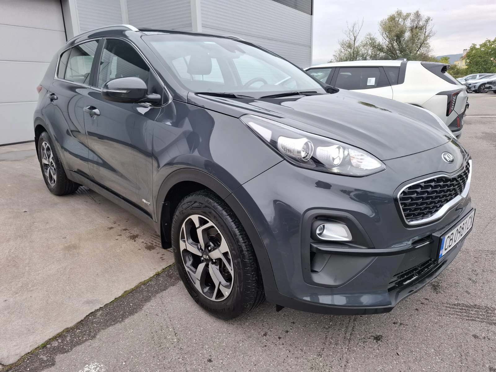 Kia Sportage 1.6 t Gdi Гаранция - изображение 3