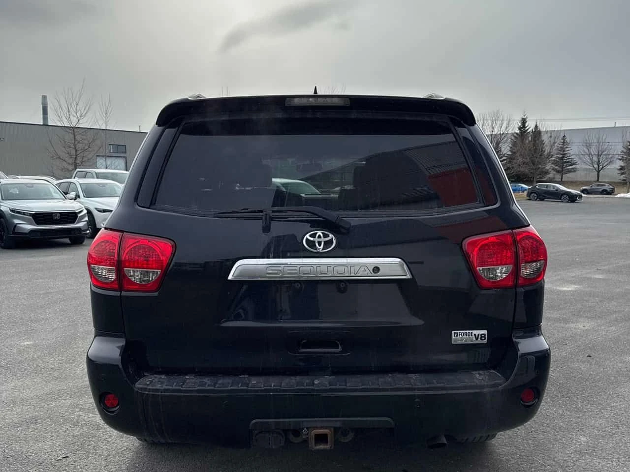 Toyota Sequoia Platinum  CARFAX, снимка 4 - Автомобили и джипове - 54138156