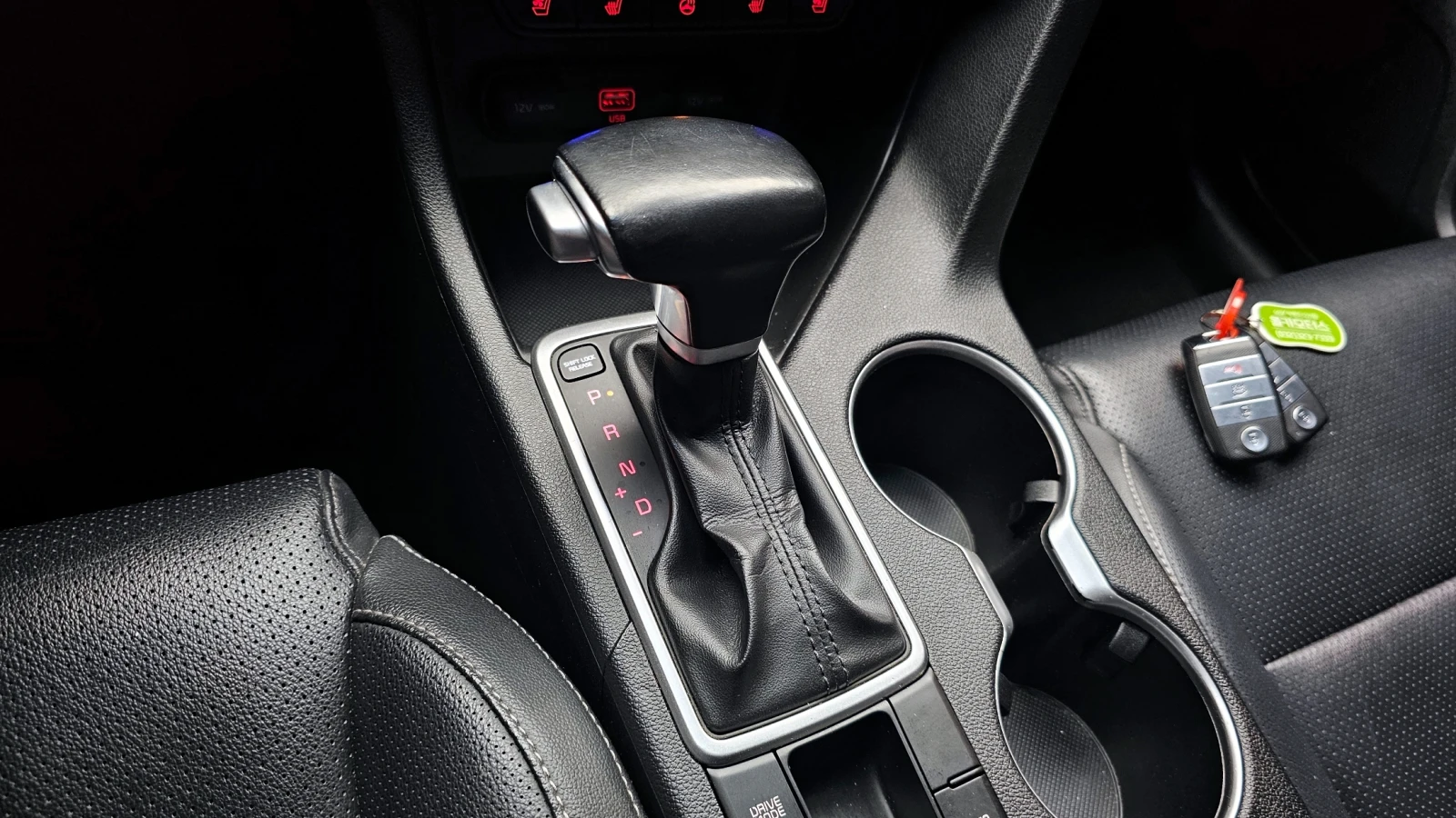 Kia Sportage 2.0 2WD PRESTIGE autogeorge.com, снимка 9 - Автомобили и джипове - 54137829