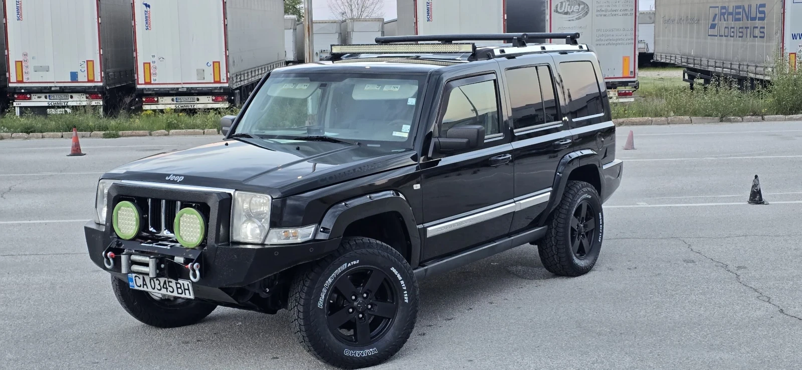Jeep Commander 3.0 CRD, снимка 3 - Автомобили и джипове - 54263265