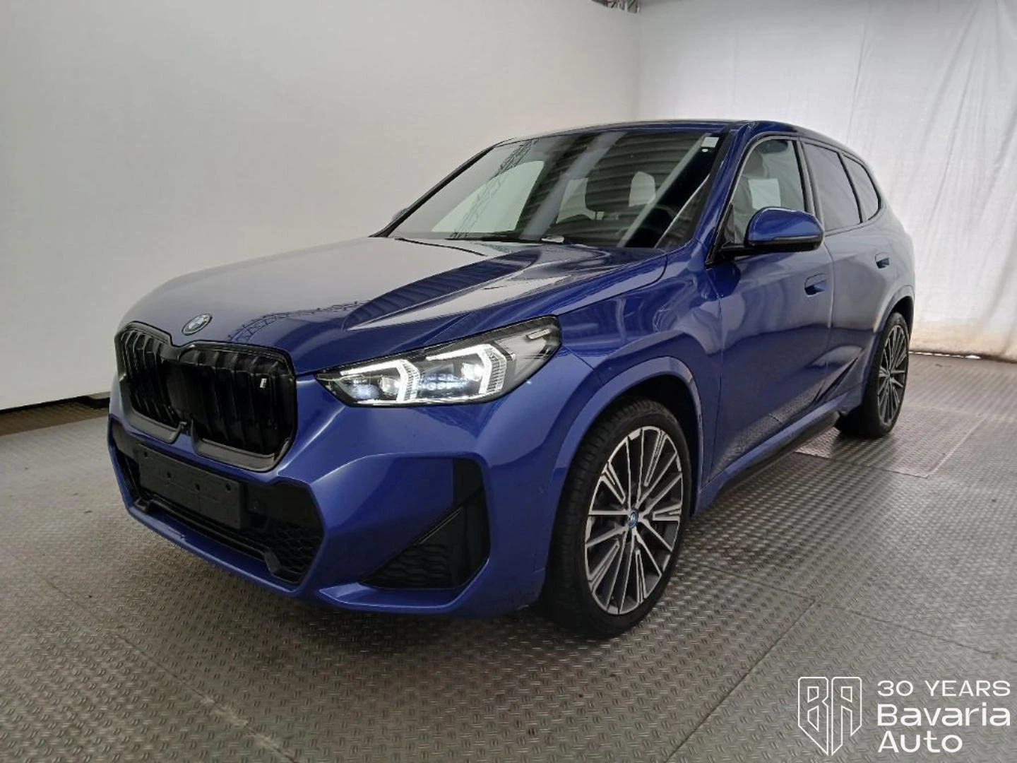BMW iX1 30 xDrive M Sport Paket 