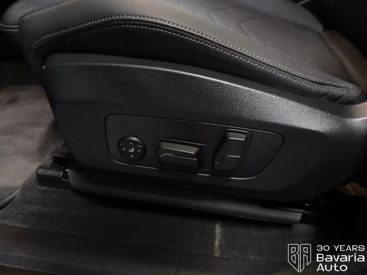 BMW iX1 30 xDrive M Sport Paket  | Mobile.bg � ����������� 13