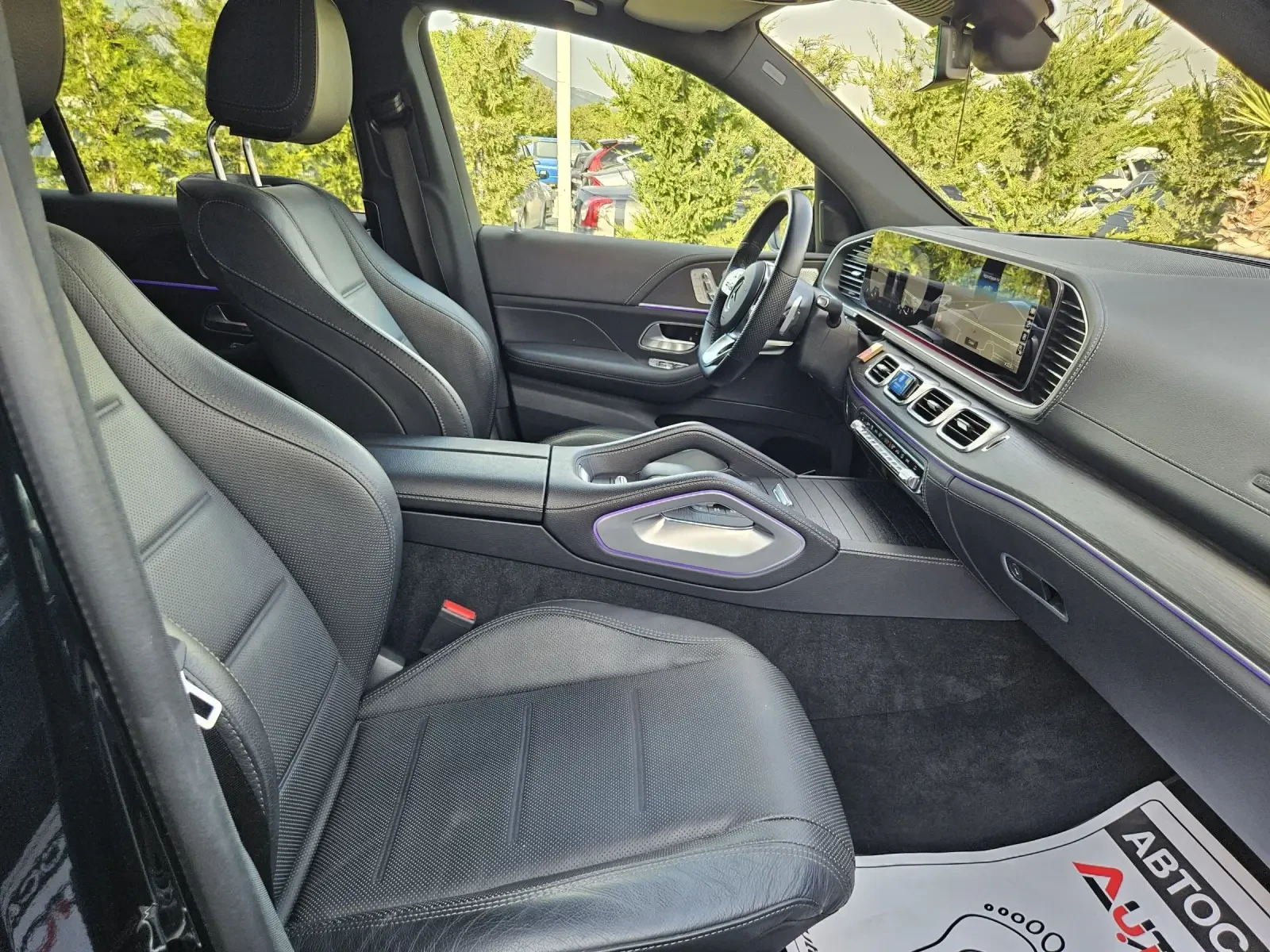 Mercedes-Benz GLE 400 330кс/70.000км/BURM/DISTR/7МЕСТА/360/FULL, снимка 14 - Автомобили и джипове - 54982875