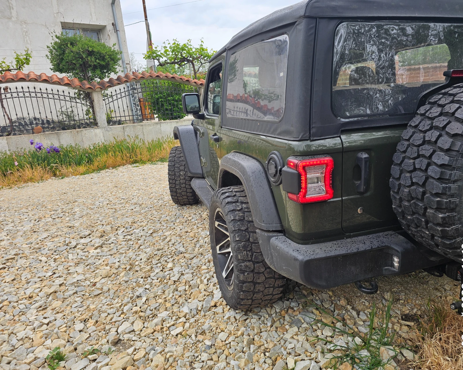 Jeep Wrangler JL 3.6 Sport , снимка 2 - Автомобили и джипове - 55578187