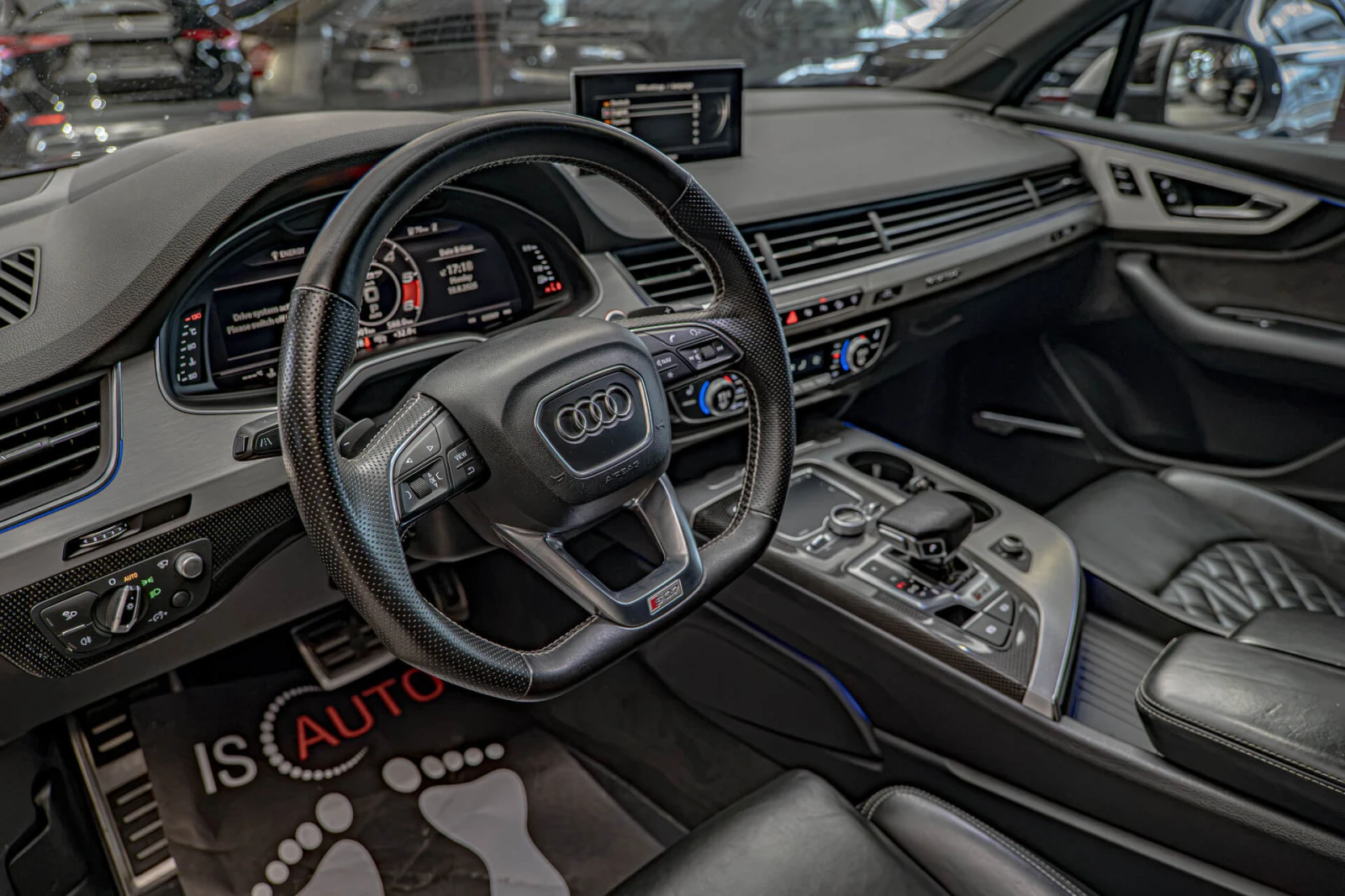 Audi SQ7 4.0TDI/Virtual/Carbon/HuD/Bose/Distronik/Lane Assi, снимка 7 - Автомобили и джипове - 55631346