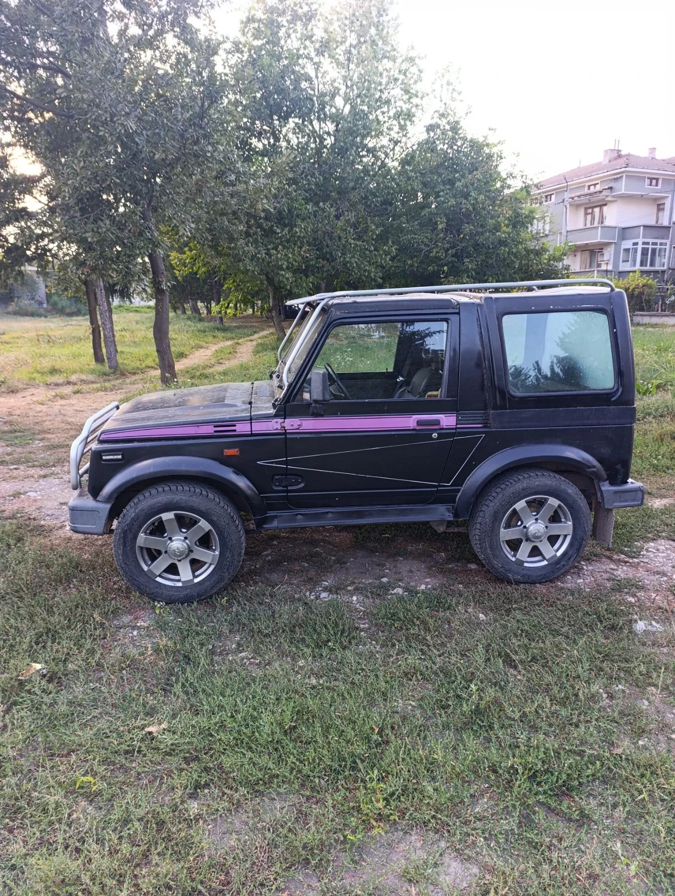 Suzuki Samurai, снимка 5 - Автомобили и джипове - 55837507