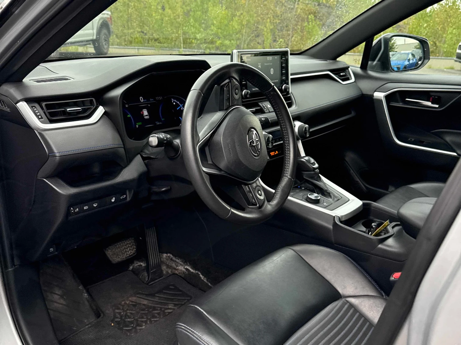 Toyota Rav4 * Hybrid XLE * АВТОКРЕДИТ БЕЗ ПЪРВОНАЧАЛНА ВНОСКА*, снимка 5 - Автомобили и джипове - 55840119