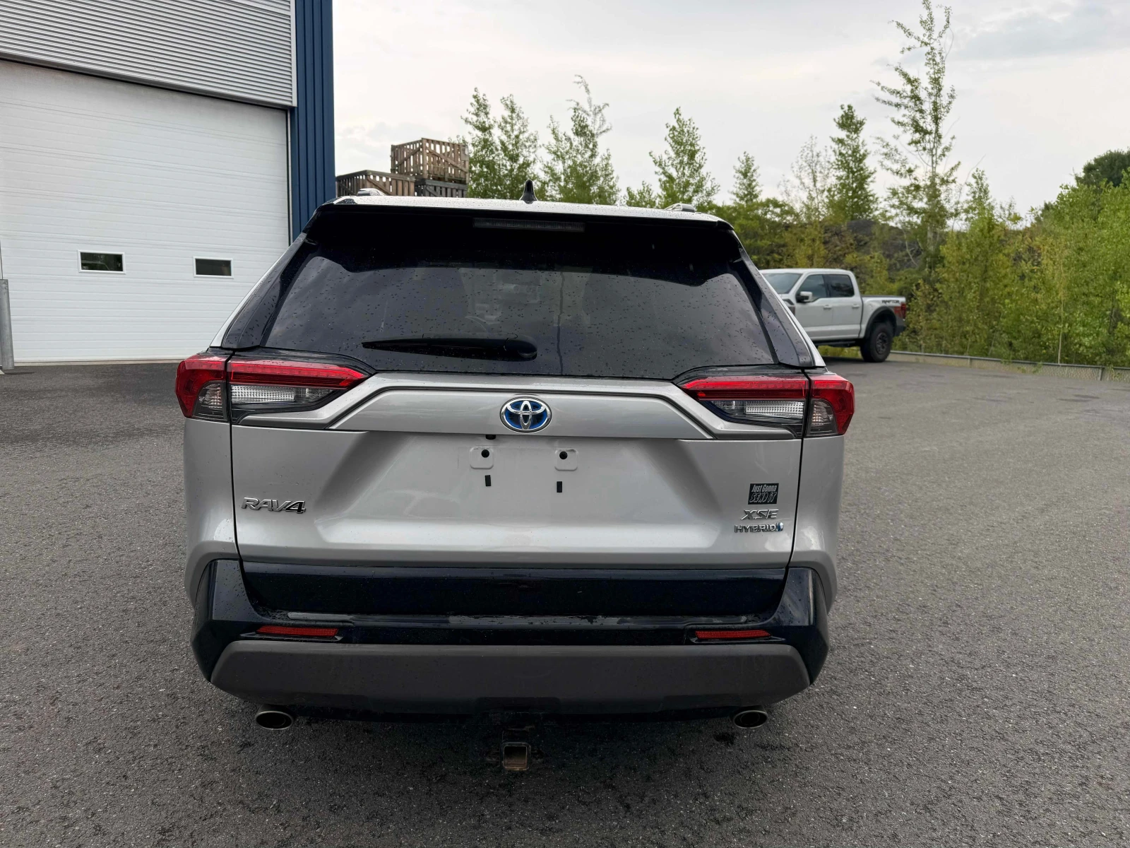 Toyota Rav4 * Hybrid XLE * АВТОКРЕДИТ БЕЗ ПЪРВОНАЧАЛНА ВНОСКА*, снимка 17 - Автомобили и джипове - 55840119