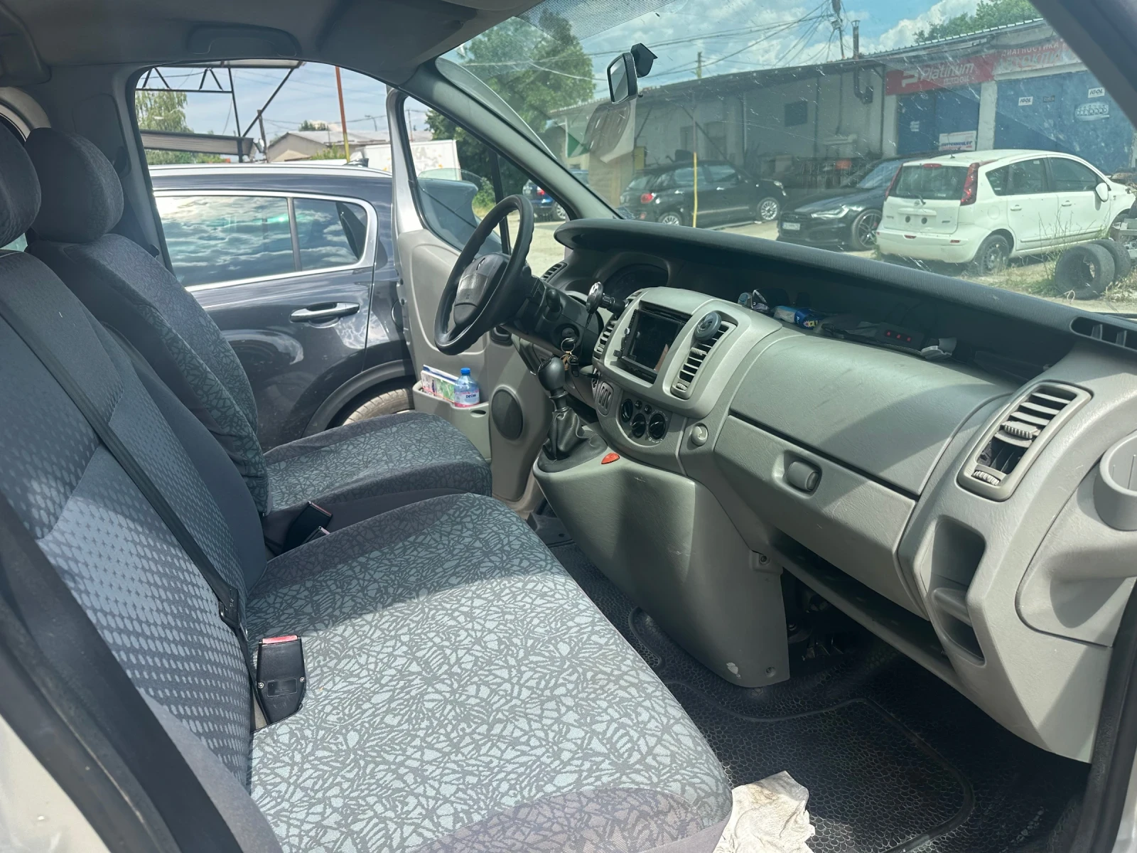 Renault Trafic 8+ 1 , снимка 4 - Бусове и автобуси - 54987701