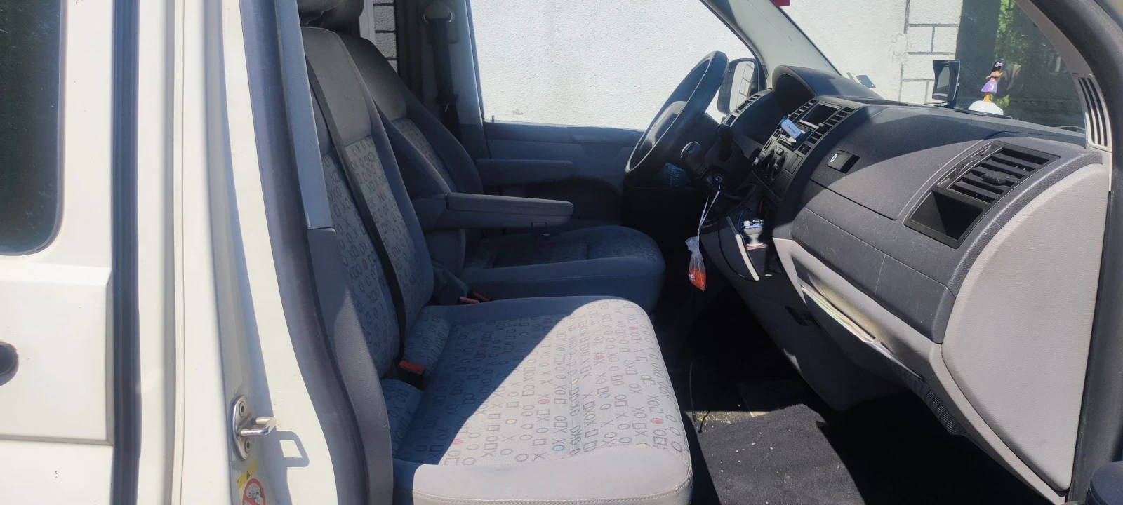 VW Transporter T5, снимка 3 - Бусове и автобуси - 55052116
