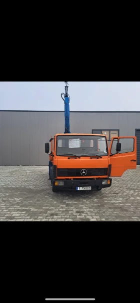 Mercedes-Benz 814 Тристранен самосвал с кран, снимка 3