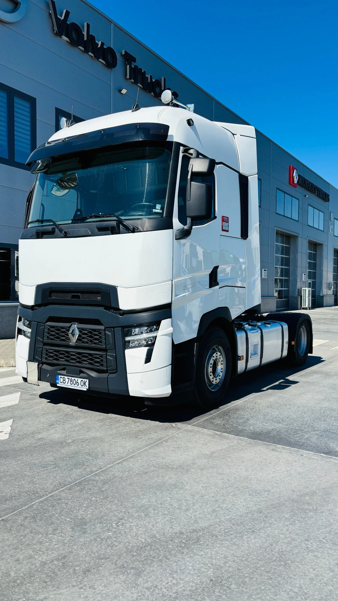 Renault T * 520* ЛИЗИНГ НА НОВИ ФИРМИ* , снимка 4 - Камиони - 54410047