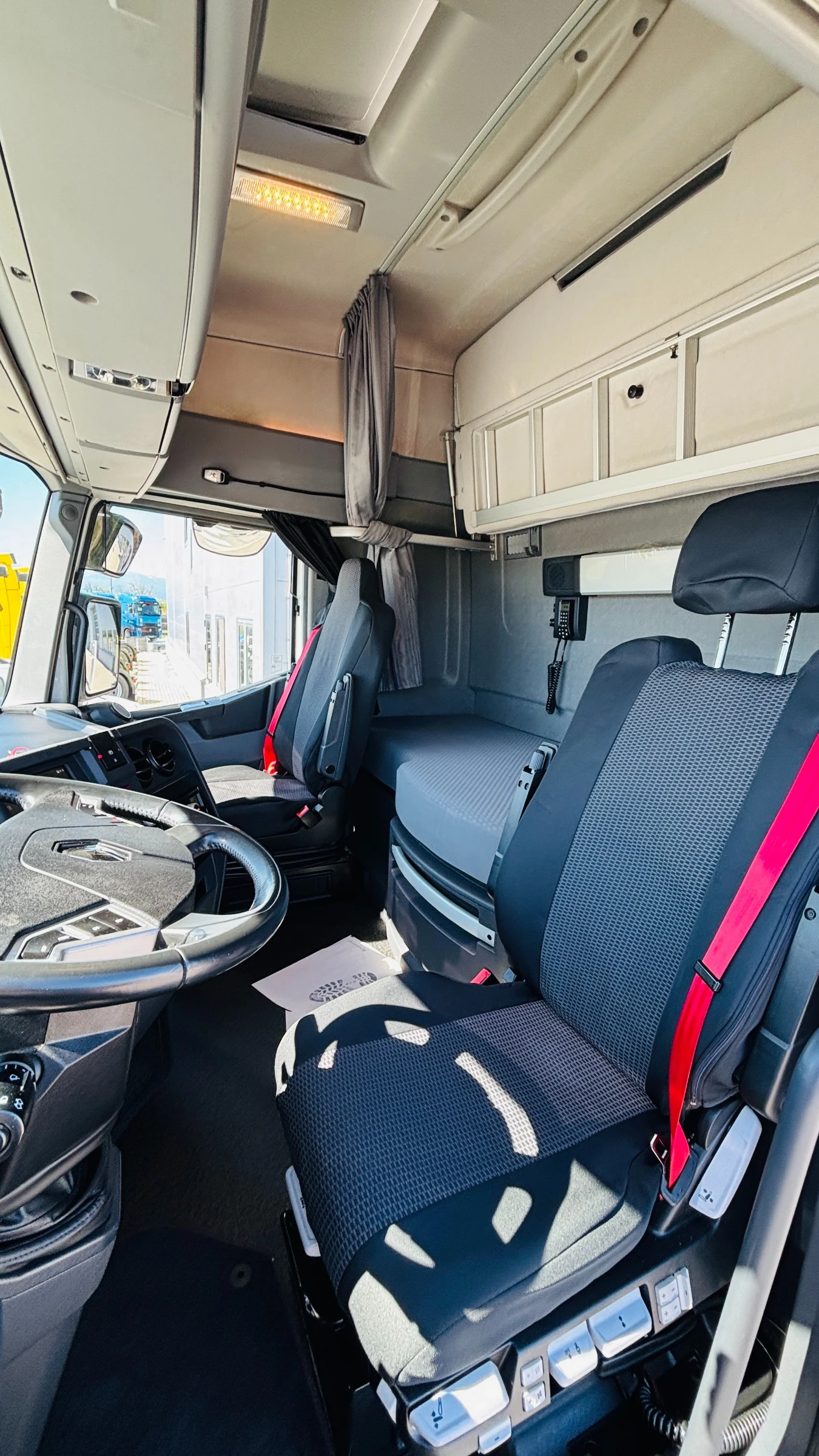 Renault T * 520* ЛИЗИНГ НА НОВИ ФИРМИ* , снимка 7 - Камиони - 54410047