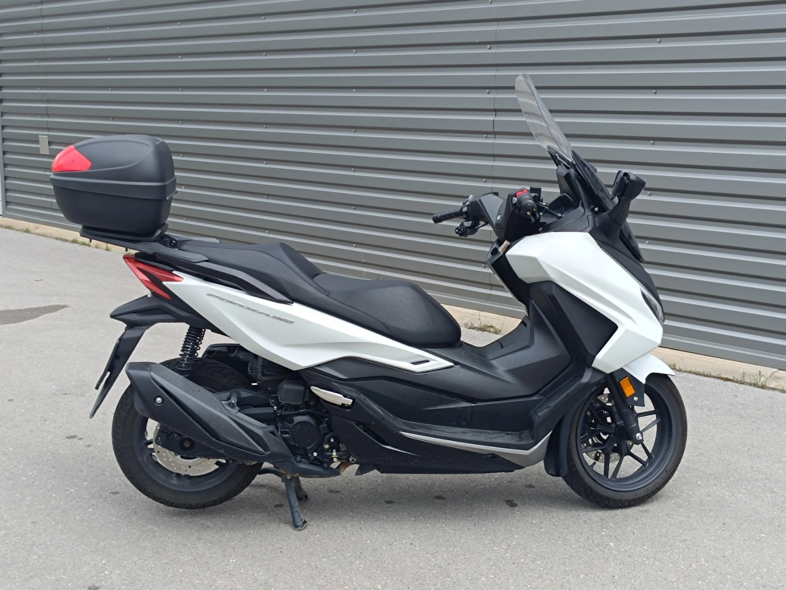 Honda Forza 350, снимка 8 - Мотоциклети и мототехника - 54456353