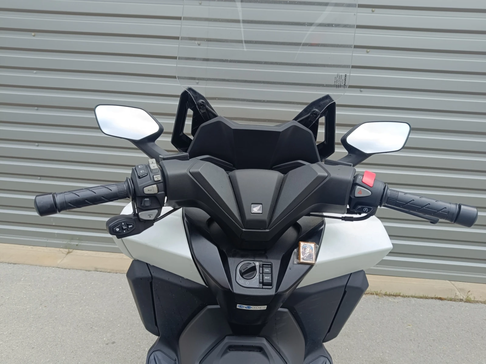 Honda Forza 350, снимка 11 - Мотоциклети и мототехника - 54456353