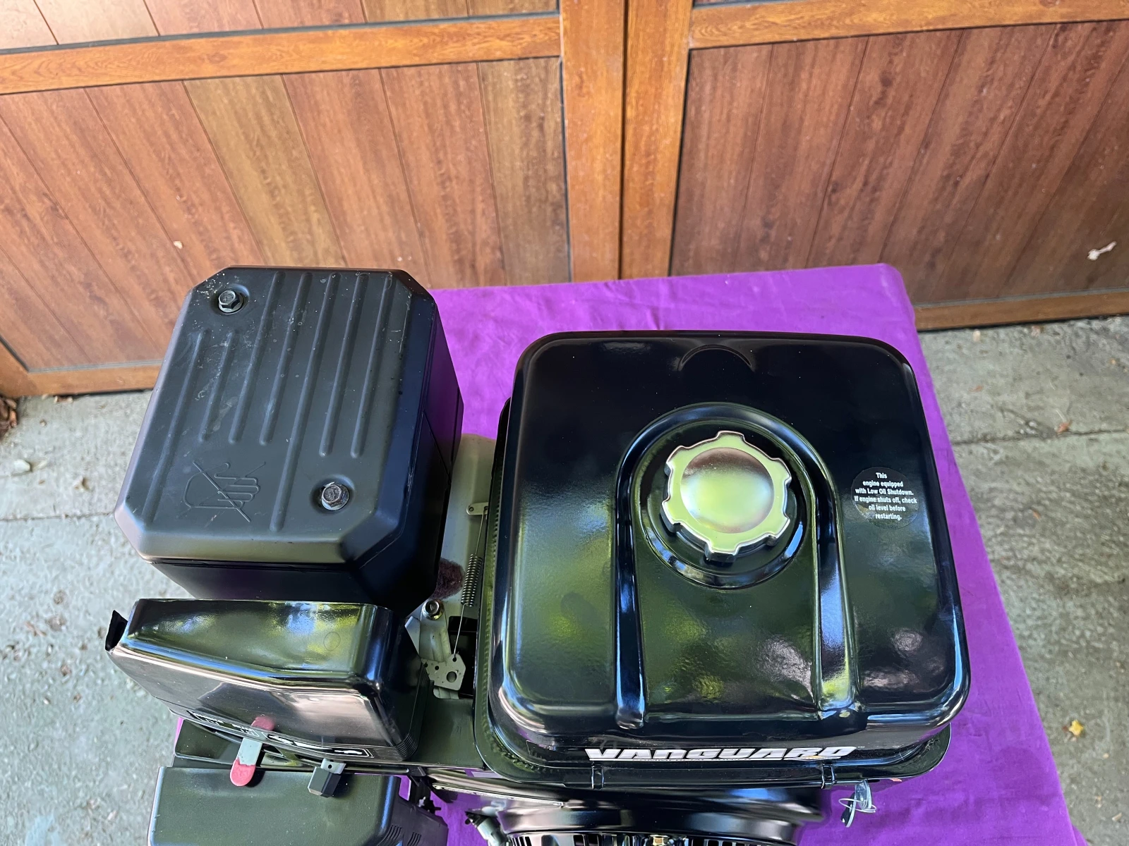 Извънбордов двигател Други Двигател Briggs & Stratton Vanguard OHV 13 H.P. - изображение 7