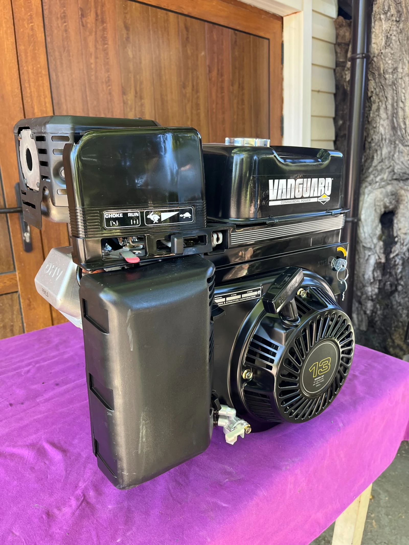 Извънбордов двигател Други Двигател Briggs & Stratton Vanguard OHV 13 H.P. - изображение 5