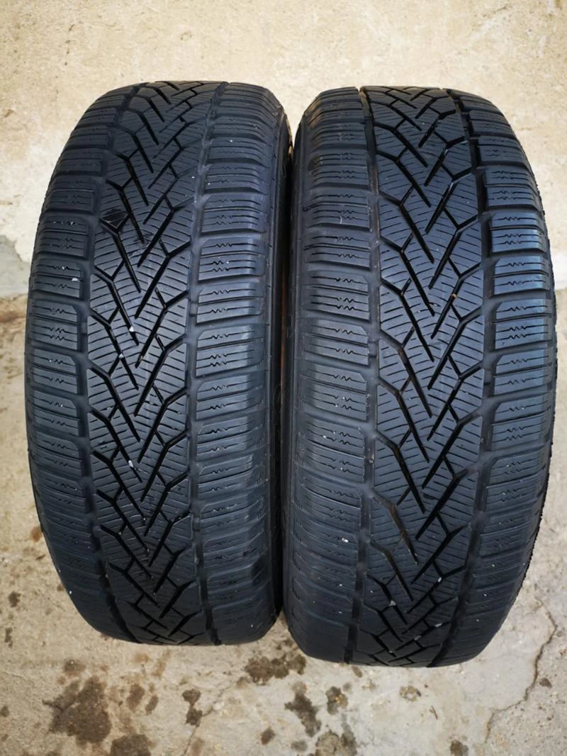 Гуми Зимни 185/60R15, снимка 1 - Гуми и джанти - 27446336