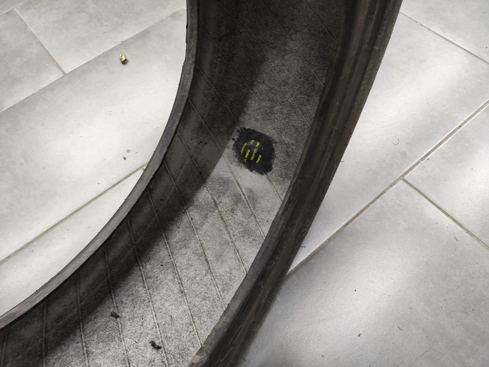  245/40R18 | Mobile.bg   10