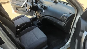 Chevrolet Aveo 102000км, снимка 11