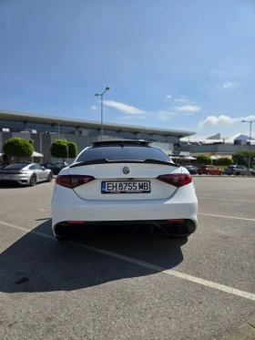 Alfa Romeo Giulia Veloce, снимка 10