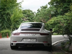 Porsche 911 Carrera 4 GTS| 450к.с.| ВКЛ.ТЕХНОТЕСТ, снимка 4