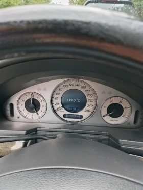 Mercedes-Benz E 270 W211 | Mobile.bg    6