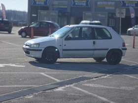 Peugeot 106 1.1i - 750 € / 1466.87 лв. - 98491839 3