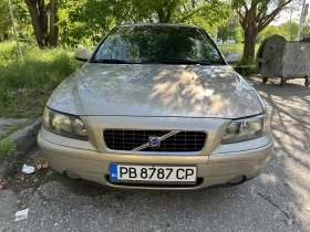 ������ Volvo S60