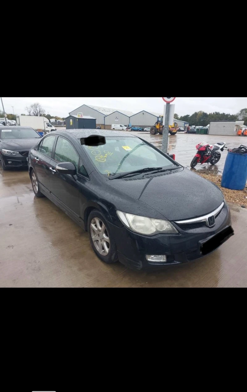 Honda Civic 1.3i-vtec HYBRID, снимка 2 - Автомобили и джипове - 49809870