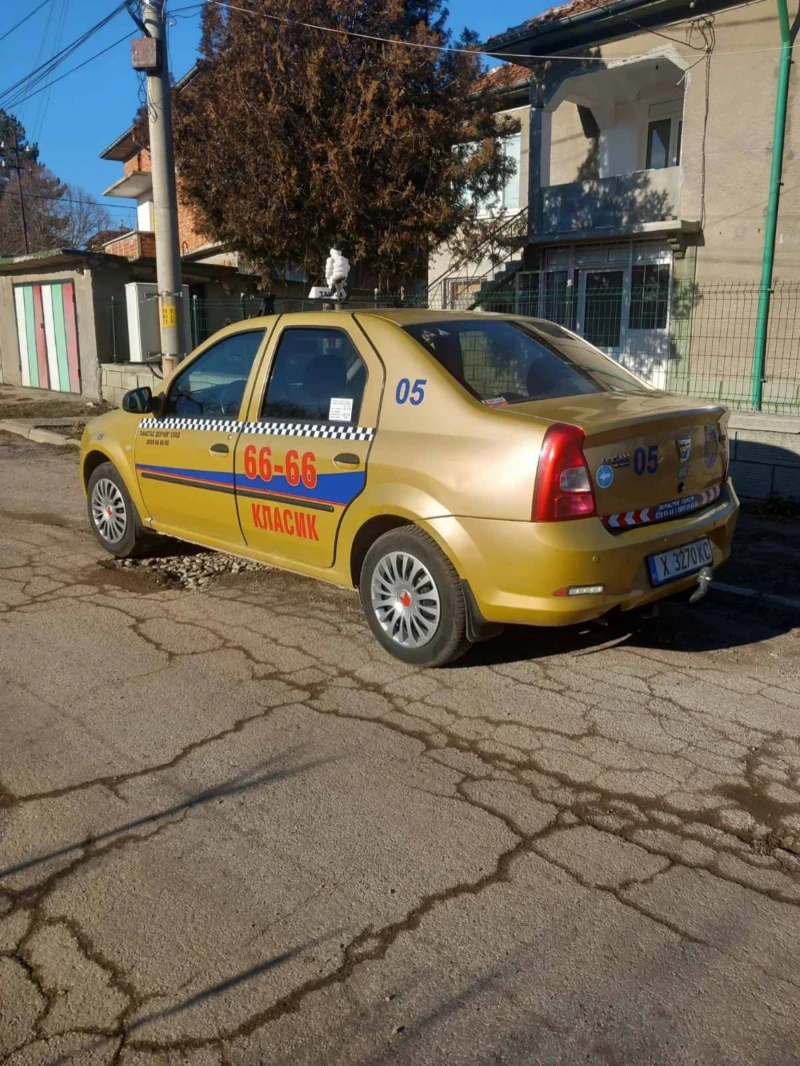 Dacia Logan Седан, снимка 4 - Автомобили и джипове - 48589576