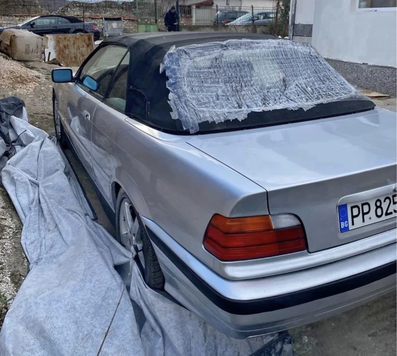 BMW 320, снимка 2 - Автомобили и джипове - 49065815