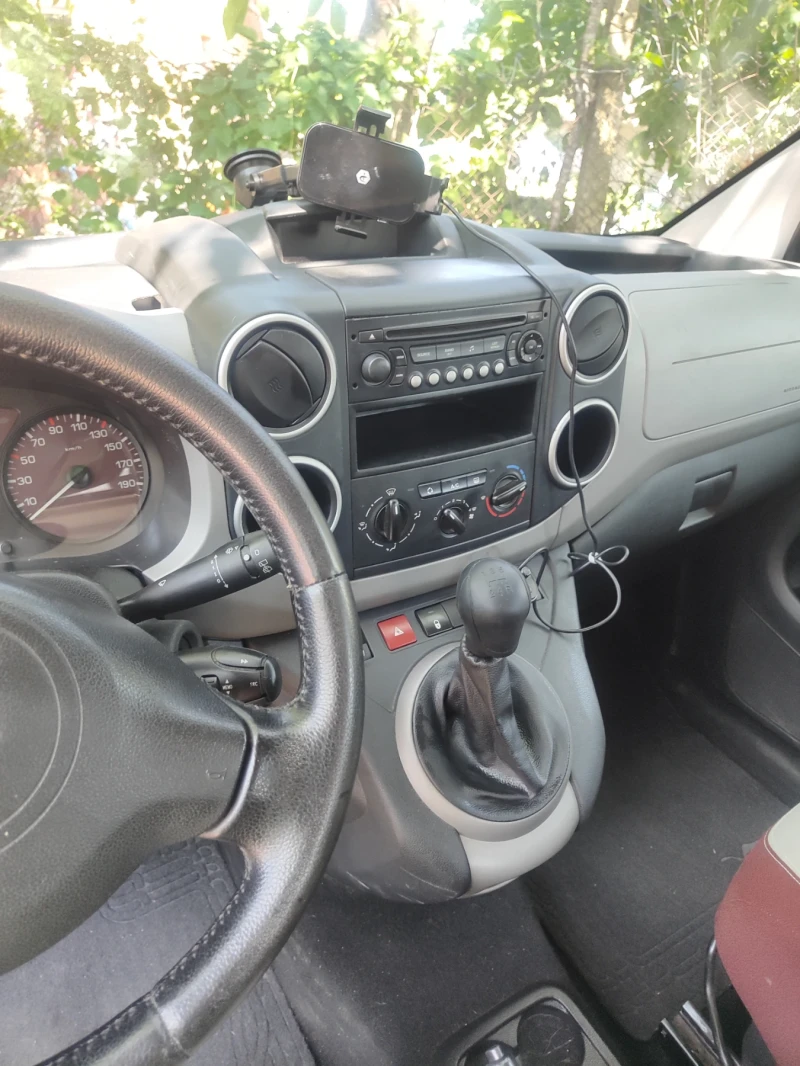 Citroen Berlingo, снимка 5 - Автомобили и джипове - 51952518