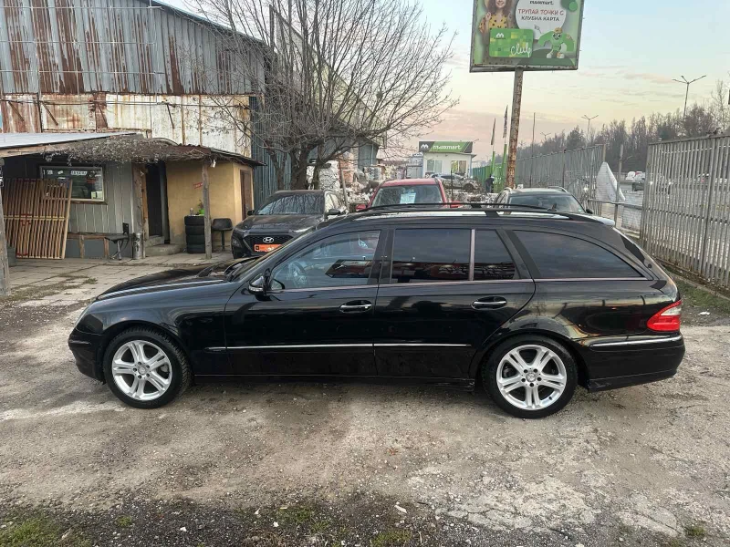 Mercedes-Benz E 280 CDI Avangarde , снимка 8 - Автомобили и джипове - 52846804