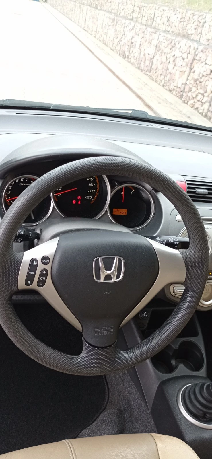 Honda Jazz  - изображение 7