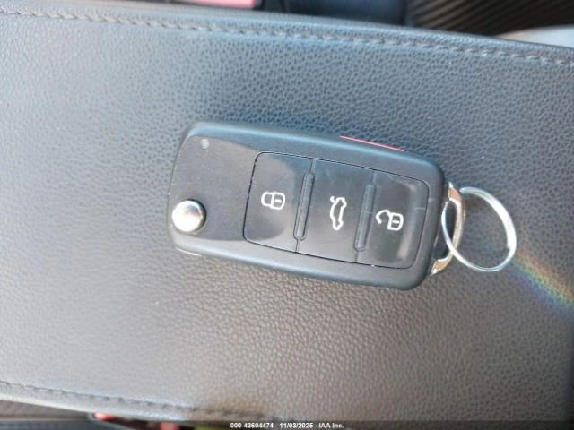 VW Beetle 1.8T SEL | Mobile.bg   11