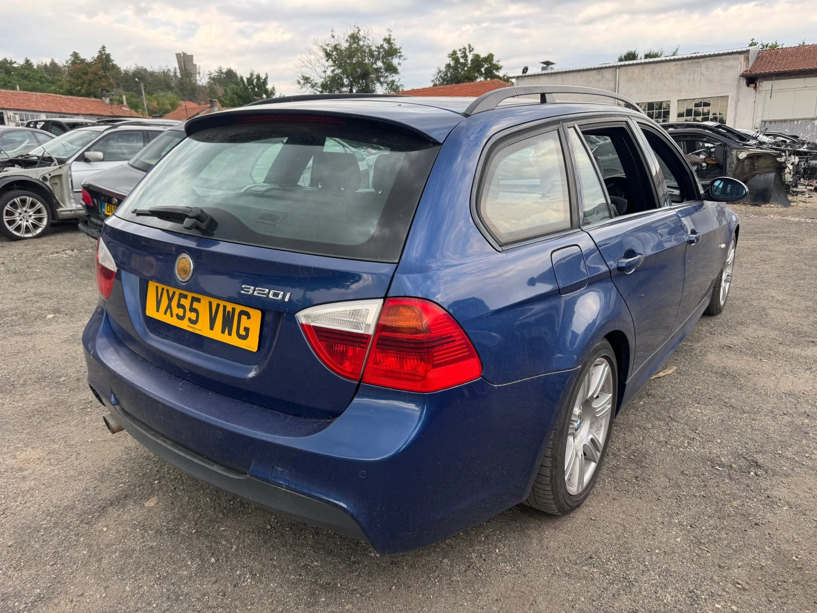 BMW 320 И 150кс. - изображение 3