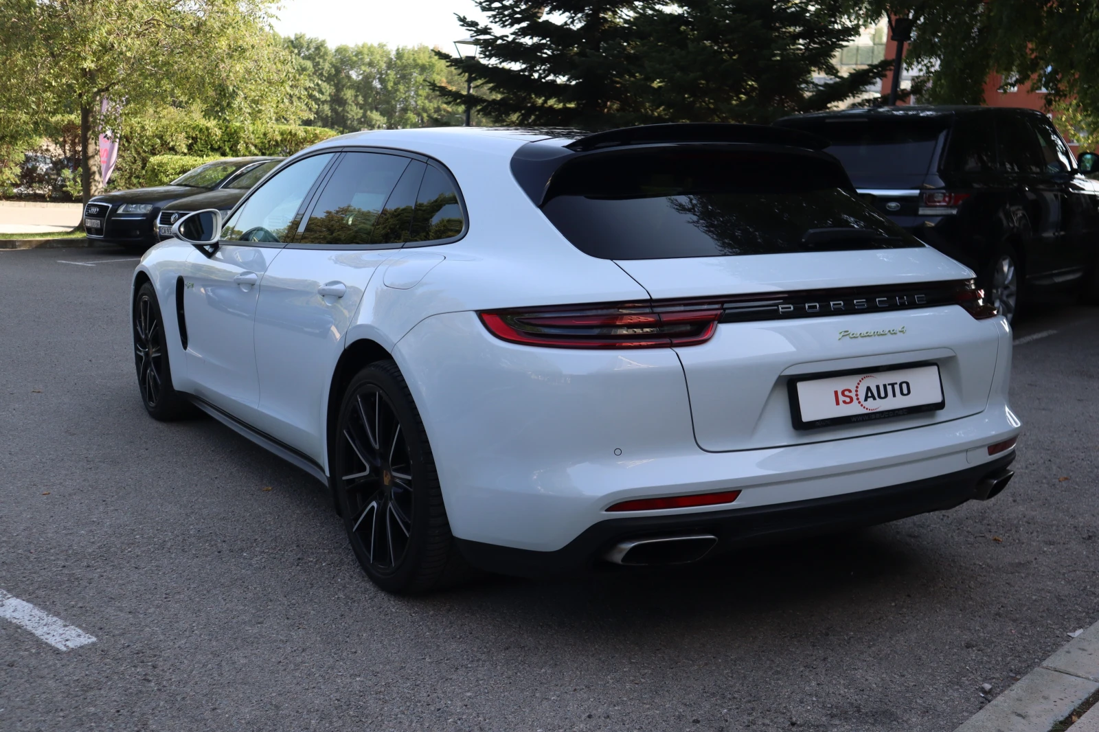 Porsche Panamera 4 E-Hybrid/BOSE/Ambient/Panorama/ - изображение 6