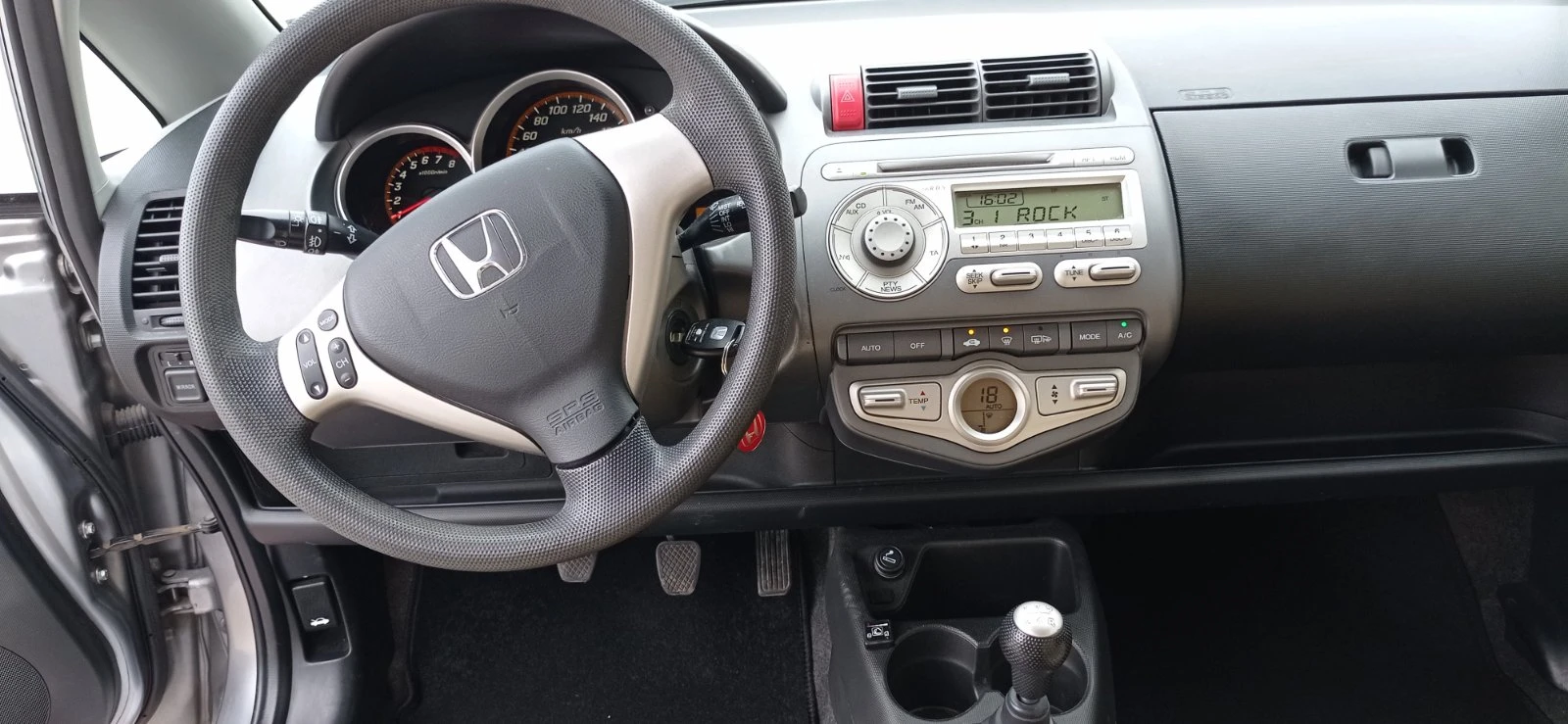 Honda Jazz  - изображение 4