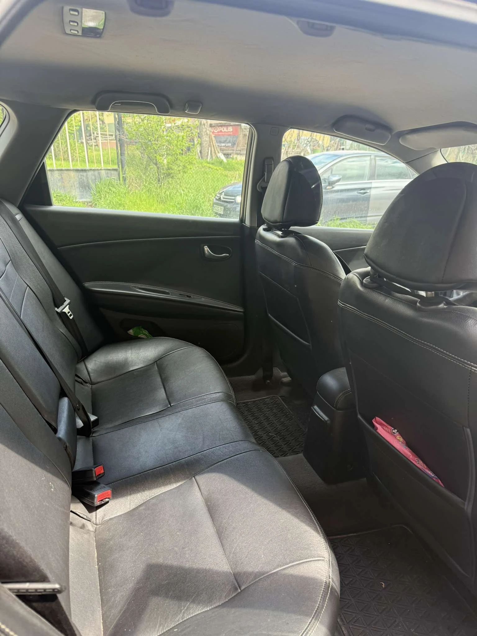 Nissan Primera P12 2.2 - изображение 7