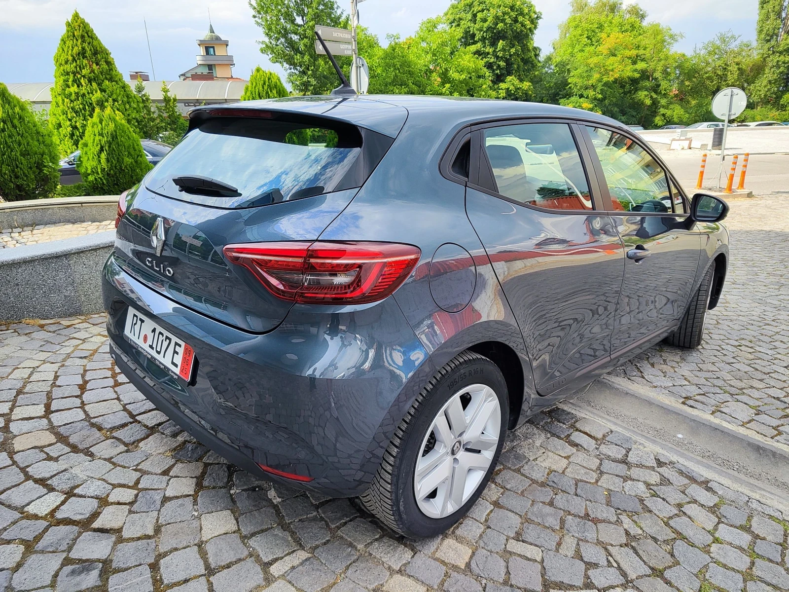 Renault Clio  - изображение 7