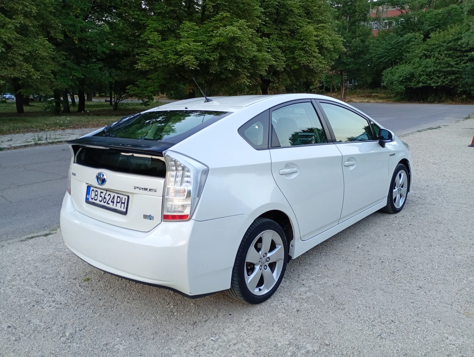 Toyota Prius  - изображение 5