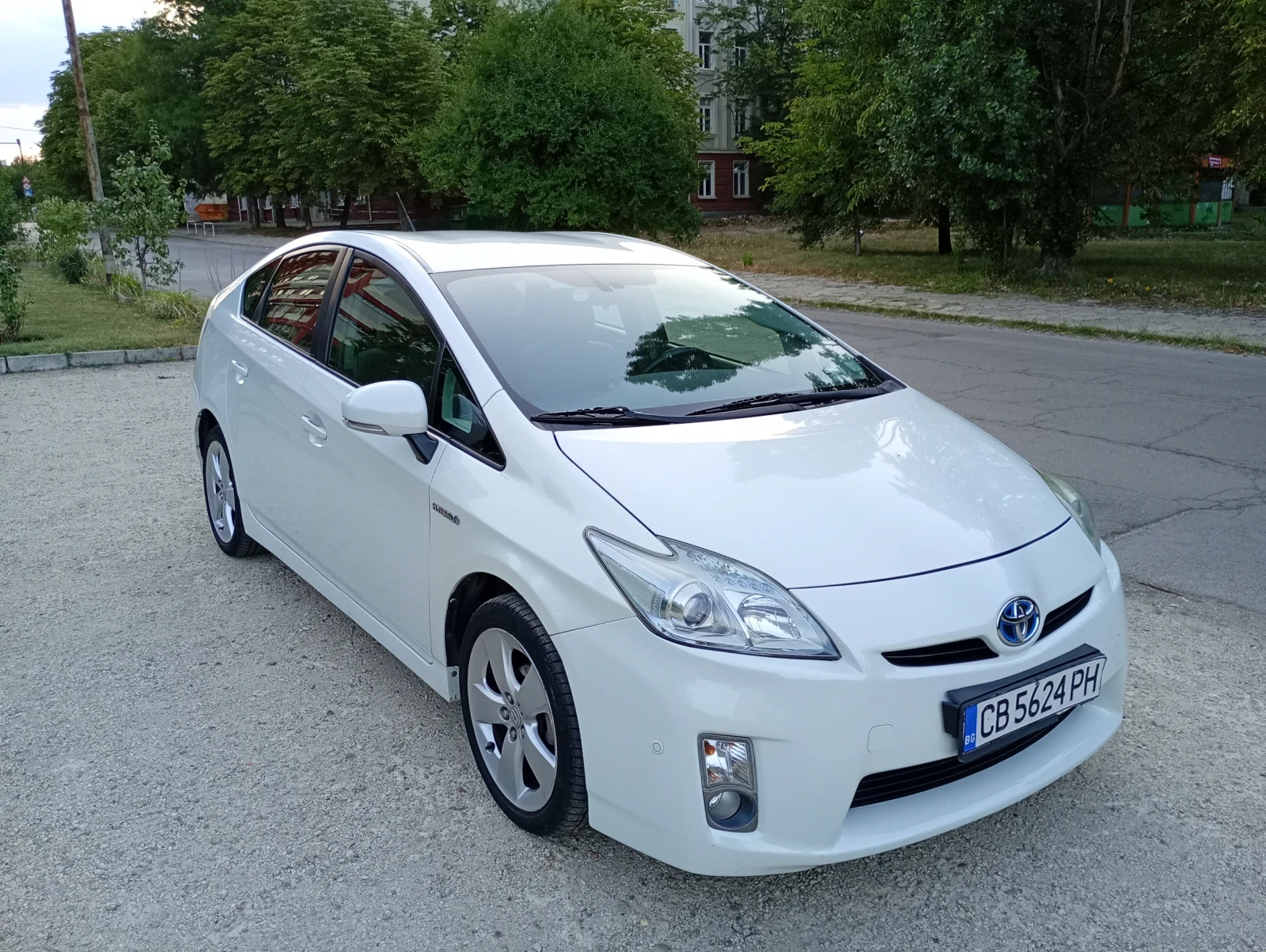 Toyota Prius  - изображение 4