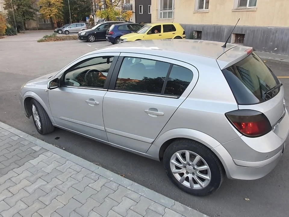 Opel Astra  - изображение 3