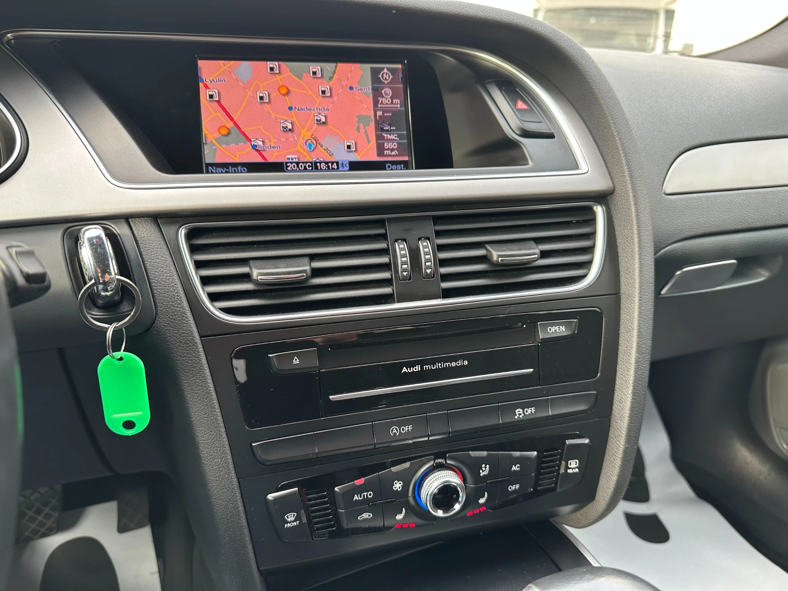 Audi A4 Avant 3.0d 204 к.с.  | Mobile.bg — изображение 13
