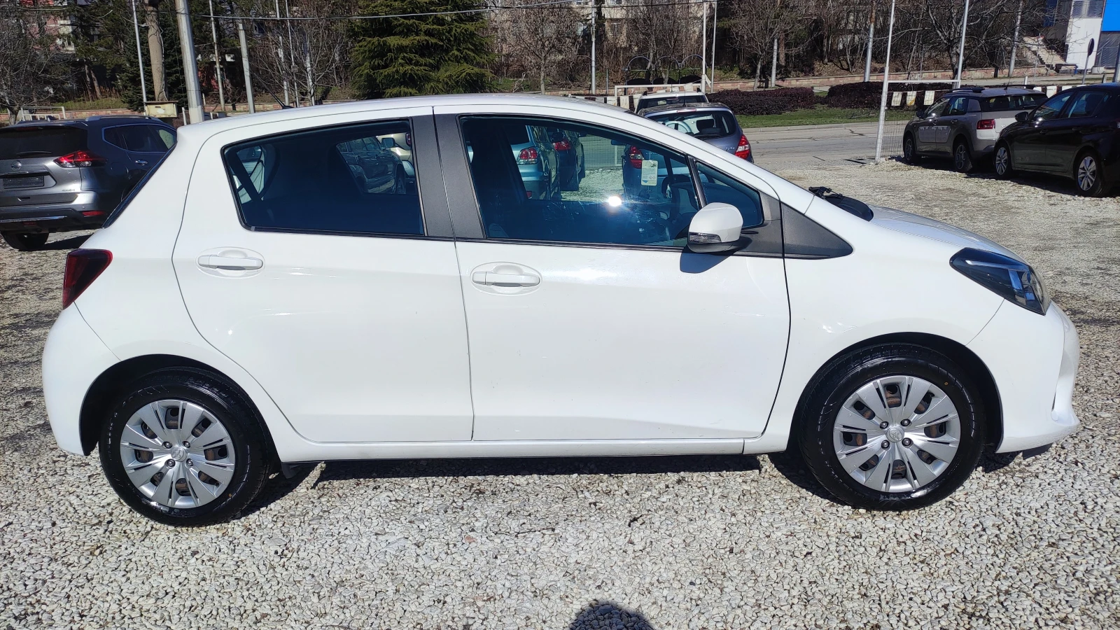 Toyota Yaris 1.0 VVT-I 103000 km. | Mobile.bg � ����������� 12