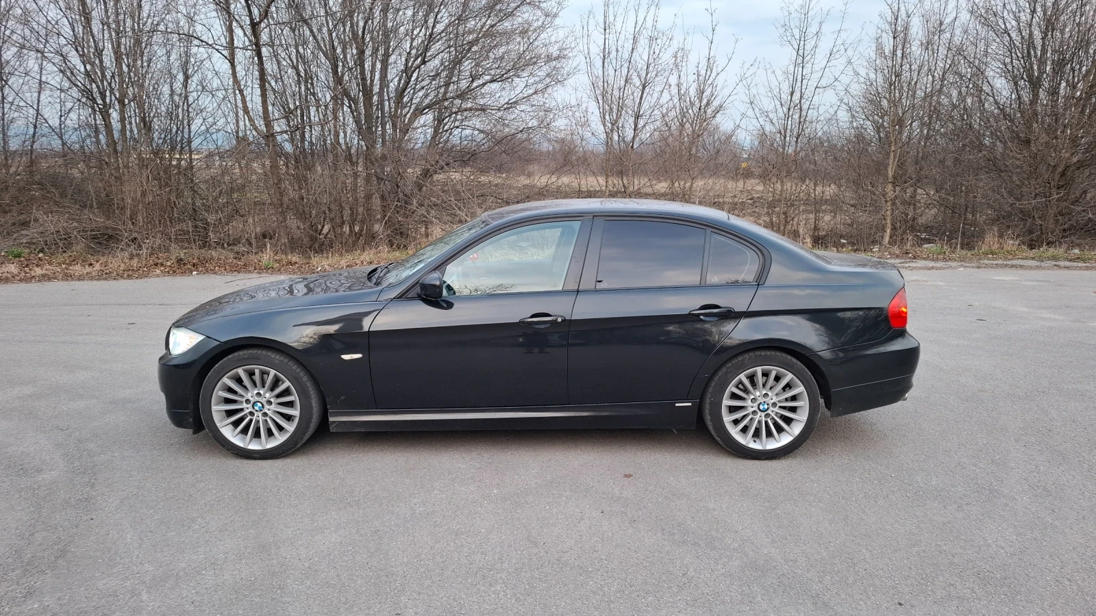 BMW 320, снимка 5 - Автомобили и джипове - 53712284