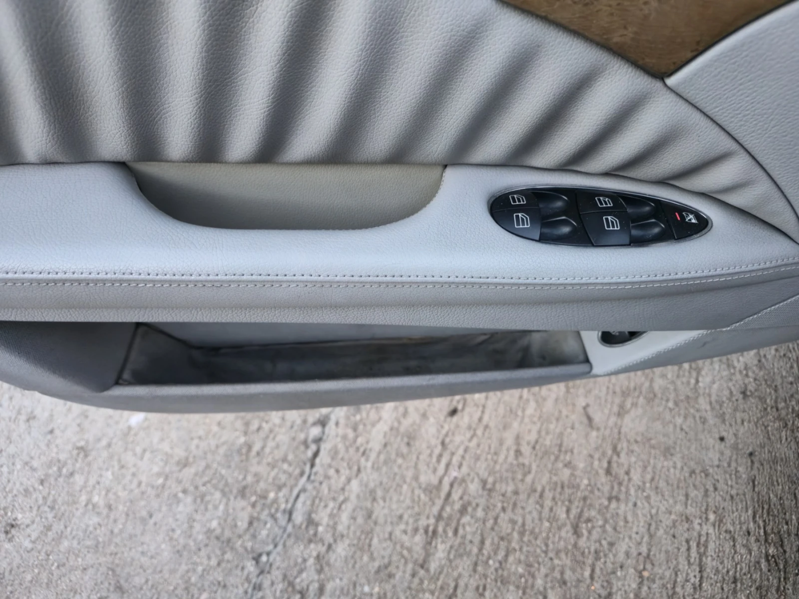 Mercedes-Benz E 220 EVO, снимка 12 - Автомобили и джипове - 53875086