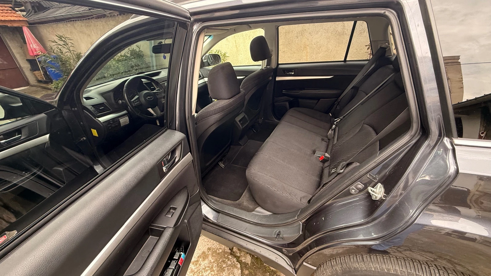 Subaru Outback, снимка 7 - Автомобили и джипове - 54283628
