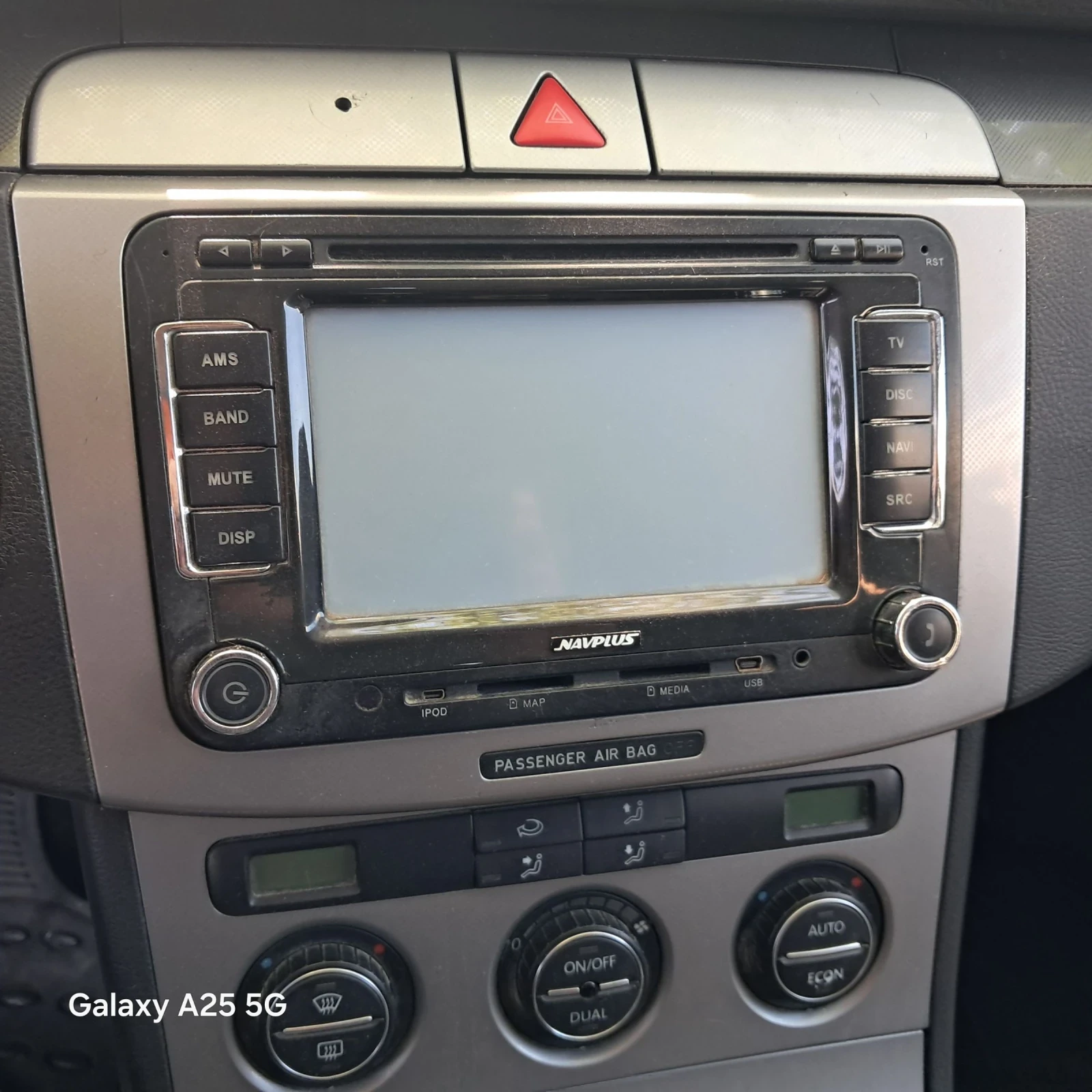 VW Passat 19 тди  105 к.с., снимка 5 - Автомобили и джипове - 54332792